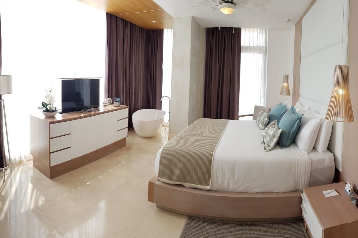 Căn hộ, 2 phòng ngủ (All Inclusive) | 2 phòng ngủ, két bảo mật tại phòng, màn/rèm cản sáng