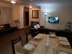 Dining - Portal Rent Apart 3 (Cochabamba)