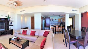 Family Condo, 2 Bedrooms | Living area