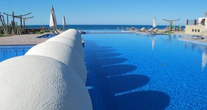 Encanto Living 0401 - 2BR by Kivoya