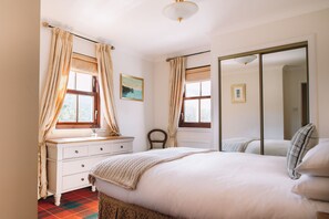 3 chambres, fer et planche Ă repasser, lit parapluie, Wi-Fi gratuit