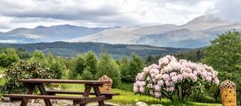 Inverskilavulin Estate - Maclean House