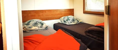 2 habitaciones, cuna de viaje y wifi gratis