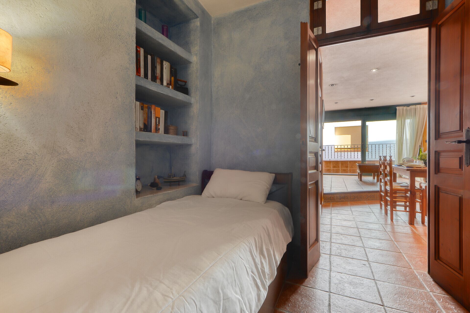 2 bedrooms, iron/ironing board