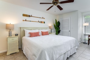 1 habitación, camas con efecto memoria y tabla de planchar con plancha 