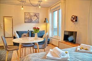 Deluxe Apartment (Tartaczna Deluxe Apartment) | Living room