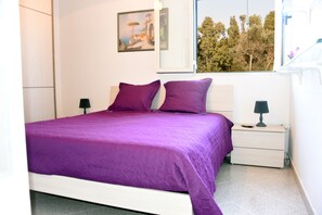 4 camere, ferro/asse da stiro, Wi-Fi, lenzuola