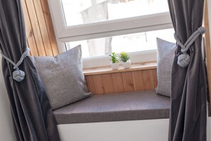 Interior - Spectacular City Centre Apartment. Sleeps up to 4. Brand New!! (Edinburgh)