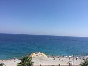 Nära stranden