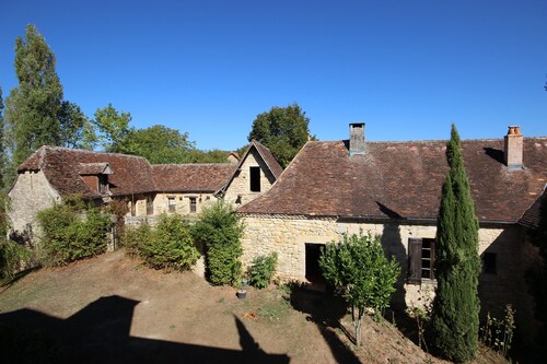 Charming 4 * cottage in Périgord