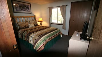 4 habitaciones, tabla de planchar con plancha y cuna de viaje