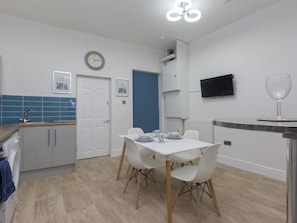 Restaurant - Townhouse Plus @ 40 West St (Crewe)