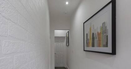 Townhouse Plus @ 40 West St