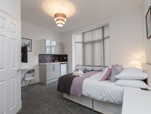 Chambre Double Supérieure, salle de bains attenante (With TV) | 1 chambre