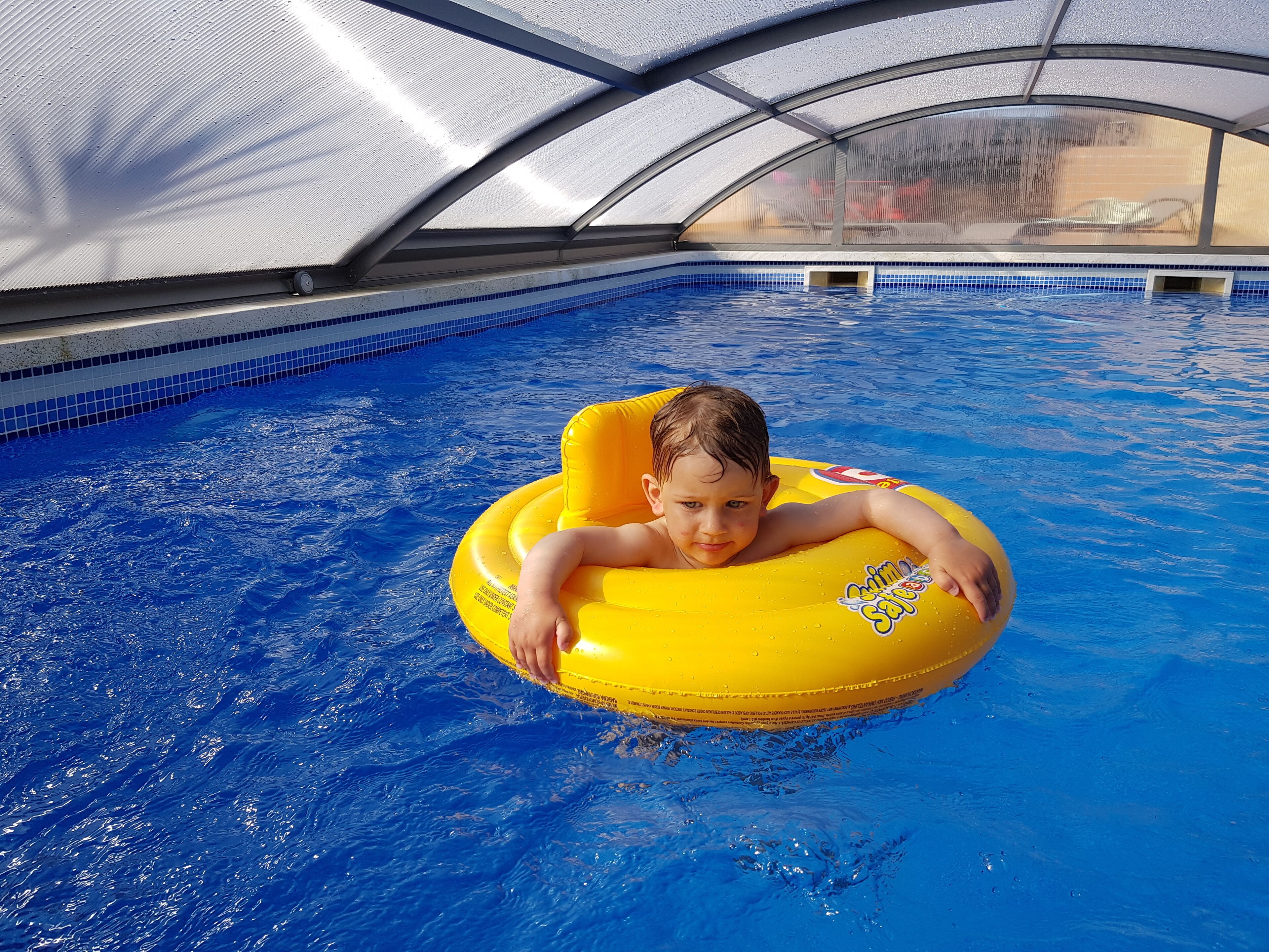 Innenpool, Außenpool