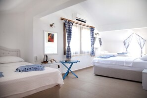 家庭房 | 迷你吧、遮光窗帘、免费 WiFi