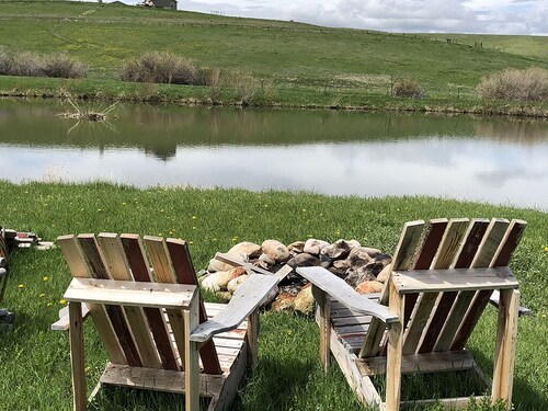 It's summer in Montana! Farmhouse Style Home and Bunk House 