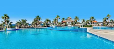 Innenpool, beheizter Pool