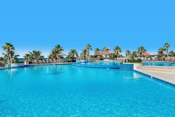 Innenpool, beheizter Pool