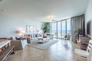 TV - Caribe Resort C811 | Orange Beach AL (Orange Beach)