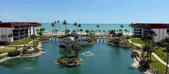  PENTHOUSE FRONT DE PLAGE, PONT SUR LE TOIT POUR LES COUCHERS DU SOLEIL FAB ET 360 VUES, 2 MIN À LA PLAGE