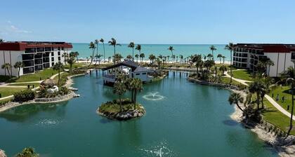 STRAND PENTHOUSE, Dachterrasse für tolle Sonnenuntergänge und 360 Ansichten, 2 Minuten zum Strand
