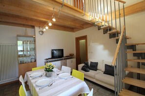 Dining - Haus Martina by ISA AGENTUR (Bach)