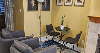 Large studio close to metro in Eckington/Shaw