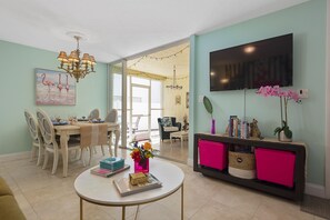 Älytelevisio, kirjoja