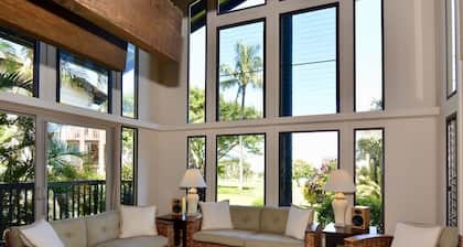 Beautiful Tropical Getaway - Pool - Grill & More