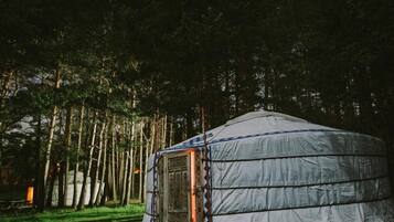 Lều, phòng tắm dùng chung (Yourte Orange) | Ngoại thất