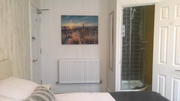 Double Room, Ensuite