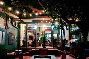 Terrace/patio - Hotel Aranjuez (San José)