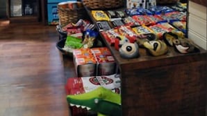 Gift shop - Hotel Aranjuez (San José)