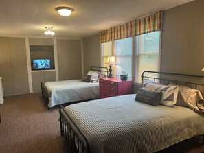 6 Schlafzimmer, Bügeleisen/Bügelbrett, WLAN, Bettwäsche