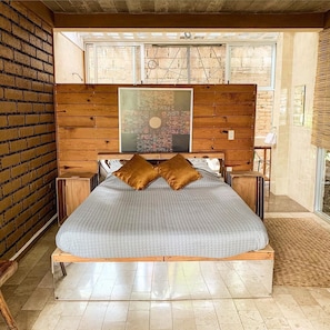 Iron/ironing board, rollaway beds, free WiFi, bed sheets