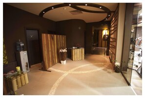 Lobby - Bendita Mare (Golden Sands)