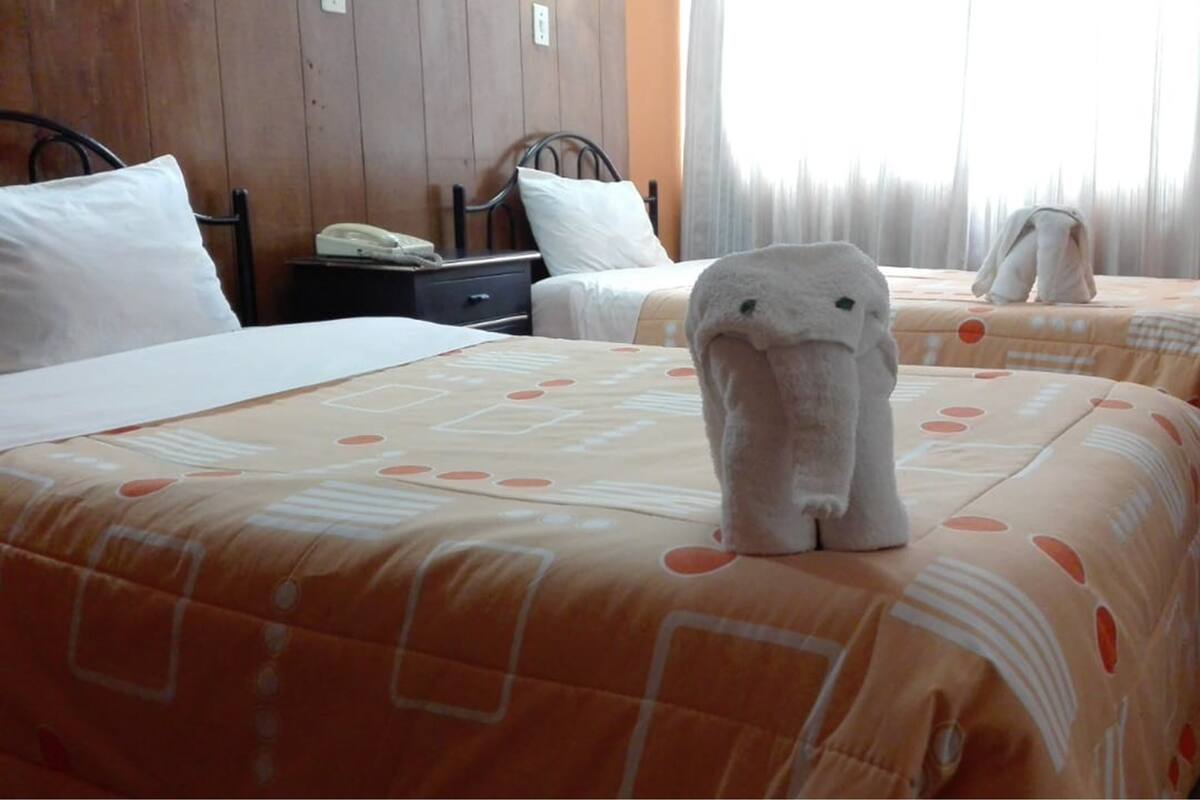 1 bedroom, desk, free WiFi
