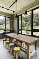 ロビー応接スペース