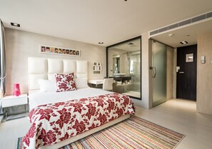 Literie de qualité supérieure, articles gratuits dans le mini-bar