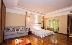 Superior Double Room | Desk, blackout drapes, iron/ironing board, rollaway beds - Behito Hotel Weijing (Guangzhou)