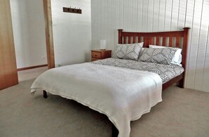 Ferienhaus, 5 Schlafzimmer (Capertee Homestead) | 1 Schlafzimmer, Bügeleisen/Bügelbrett