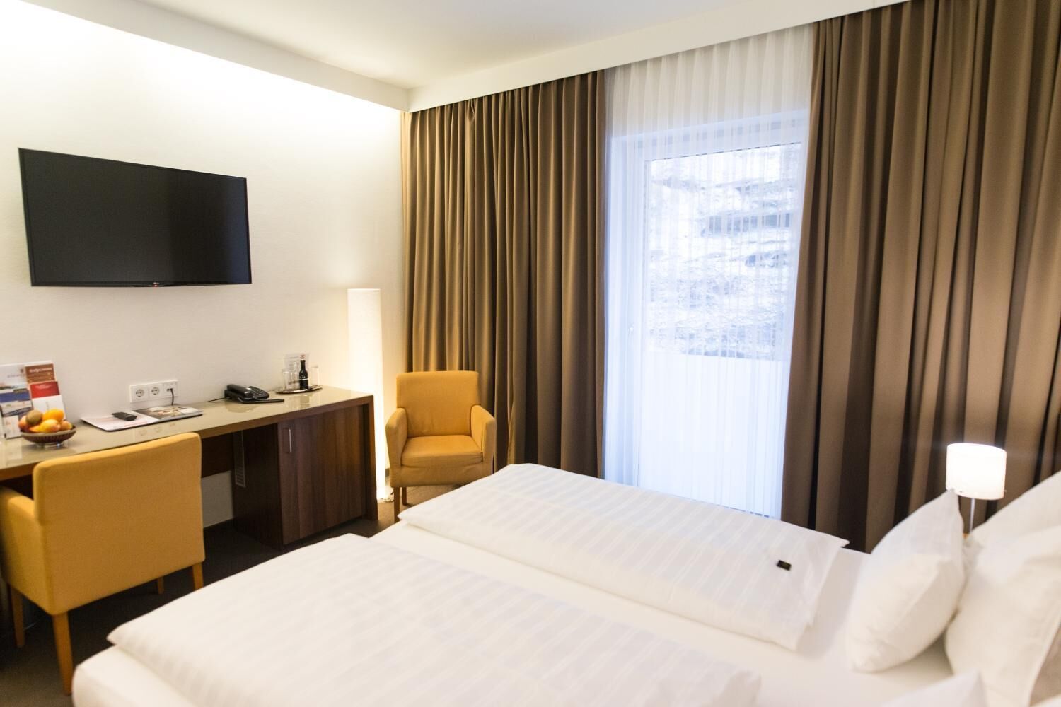 premium bedding, minibar, in-room safe, desk