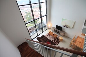 Duplex Studio | Balcony - Sinar Rasa Homestay at I-Soho, I-City (Shah Alam)
