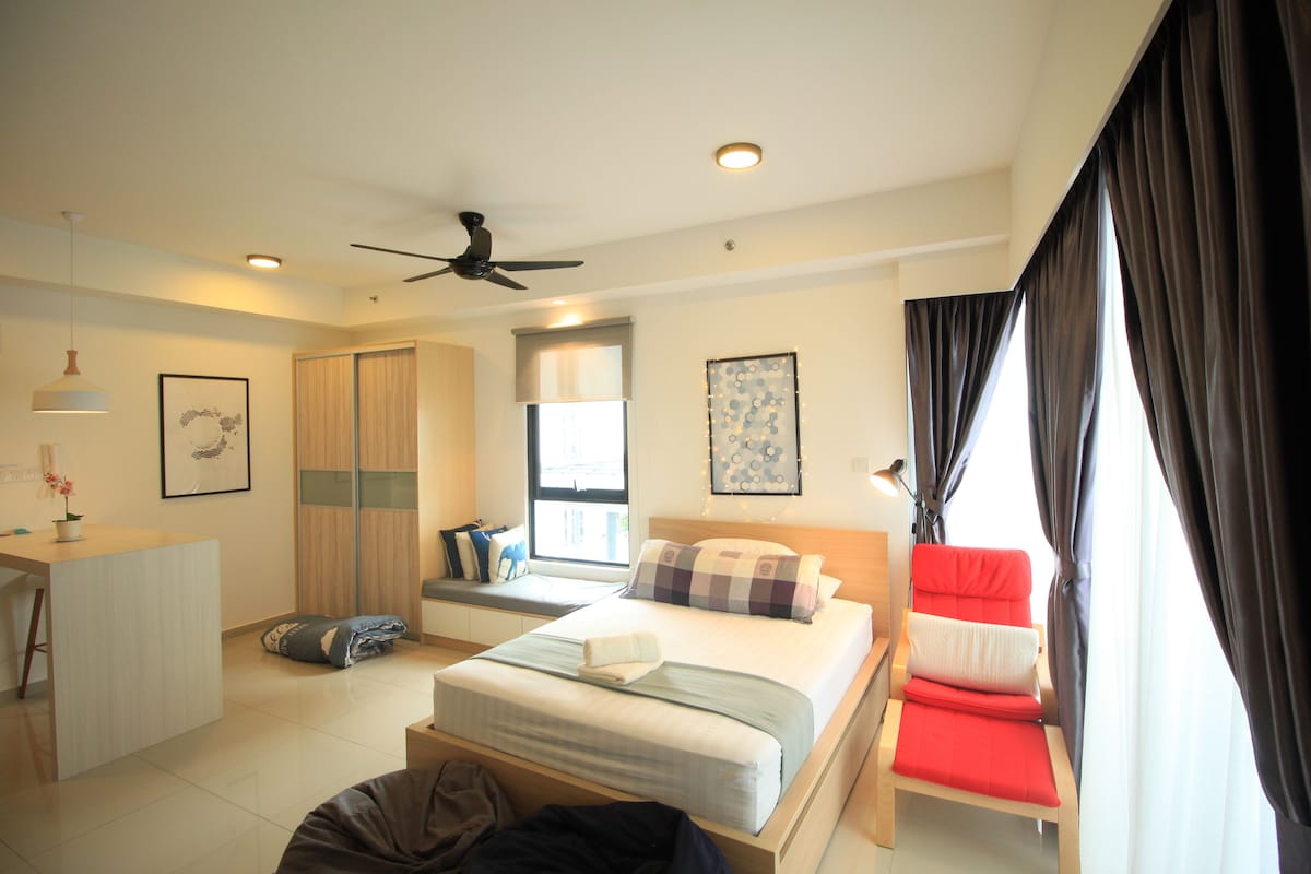 Exclusive Studio Suite | Desk, iron/ironing board