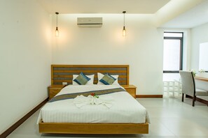 1 habitación, minibar, caja de seguridad en la habitación y escritorio 