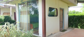 Khuan Pron Holiday Home