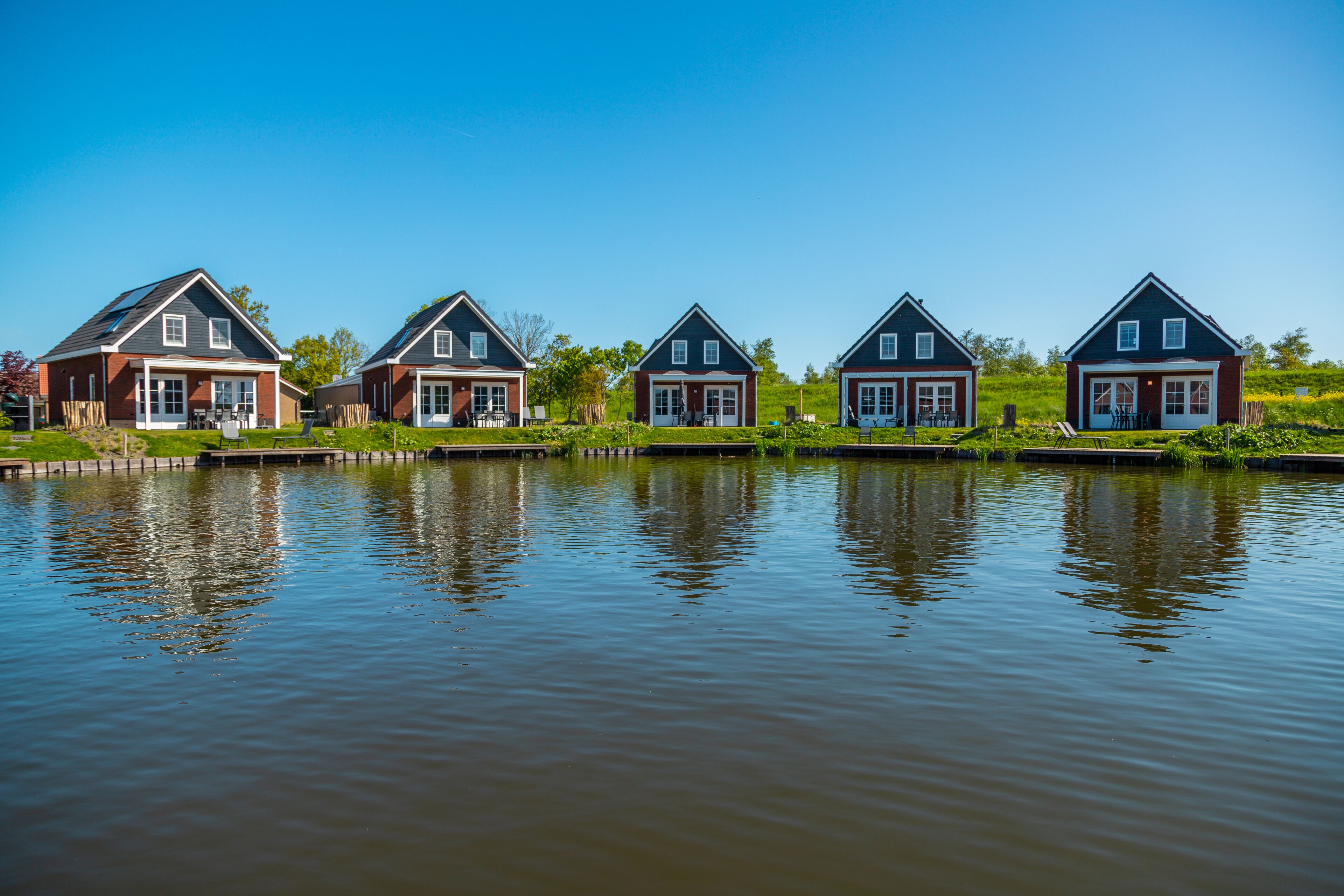 المنطقة المحيطة بالمنشأة