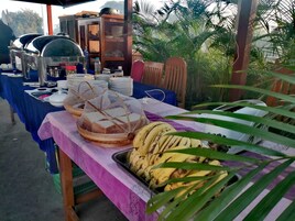 Desayuno inglés gratuito y diario