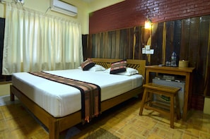 1 bedroom, in-room safe, desk, soundproofing - Gold Star Guest House (Nyaung-U)